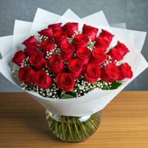Ramo de 24 Rosas Rojas - Belleza Clásica y Simbología del Amor Eterno